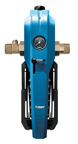 Trinkwasserfilter wie der E1 von BWT sichern die Haustechnik gegen das 
Einschwemmen von Partikeln.
(Folgende Bilder: BWT)