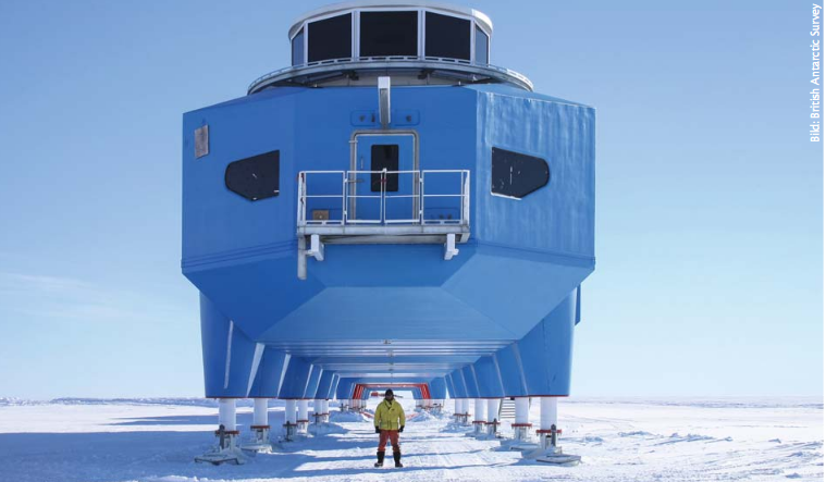 Dieser riesige Schlitten musste gezogen werden