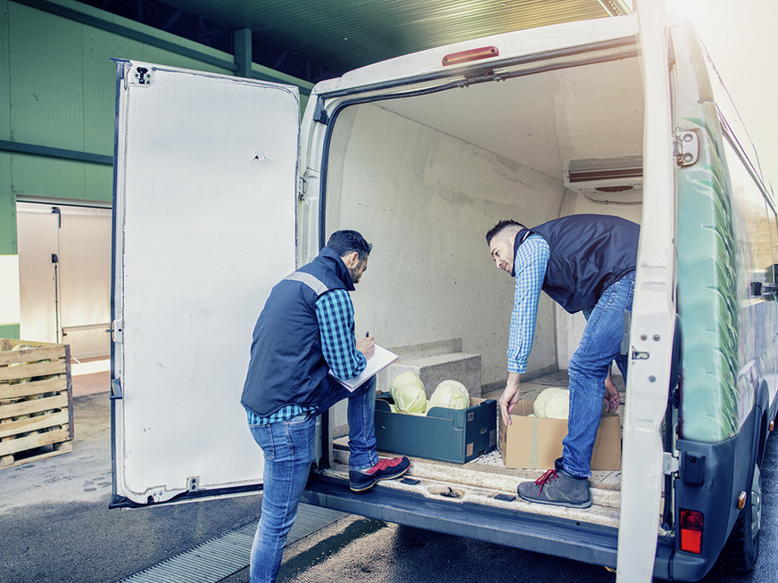 Zum Ausladen beim Kunden sind die Verhältnisse nicht immer so ideal.