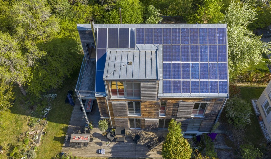 Wer eine Photovoltaikanlage betreibt, muss sie in das Marktstammdatenregister eintragen. Spätestens Ende Januar 2021 gilt das auch für ältere Solarstromanlagen.