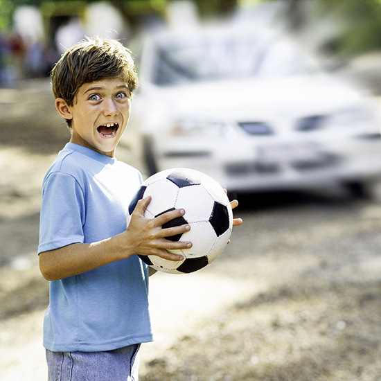 Die Gesundheit dieses Jungen möchte wohl niemand wegen eines dusseligen Telefonats aufs Spiel setzen