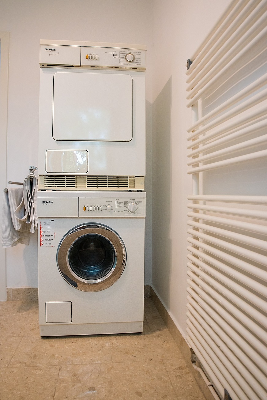 Wenn möglich, sollte eine Waschmaschine nur voll beladen angestellt werden