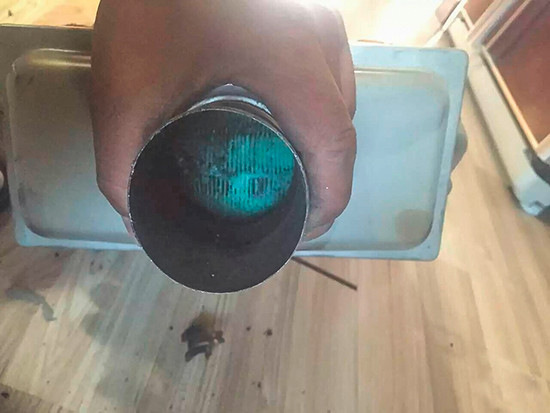 Dieser Wärmetauscher hat es wahrscheinlich hinter sich. Aber auch das kann das Ergebnis einer Wartung sein