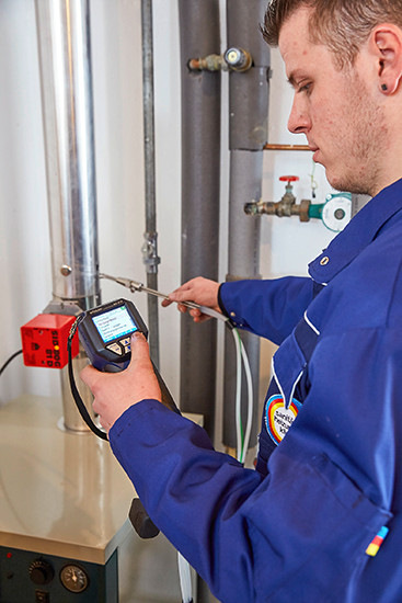 Mit guten Messgeräten lässt sich der der Wirkungsgrad der Heizungsanlage vor und nach der Wartung leicht ermitteln und protokollieren