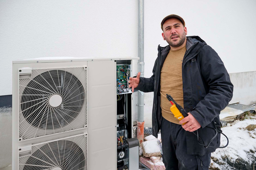 Özdemir leitet den Betrieb „Haustechnik Rhein-Main“ und ist im hessischen Hochtaunuskreis angesiedelt.