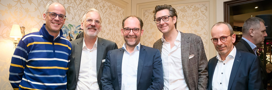 Der geschäftsführende Vorstand des DG Haustechnik, (v.&nbsp;l.) Johannes M. Börner, Wilhelm Schuster, Henrik Schmidt, Bastian Hördemann und Thomas Werner hatten die Gäste aus Industrie und Handwerk persönlich eingeladen, um das Jubiläum zu feiern.