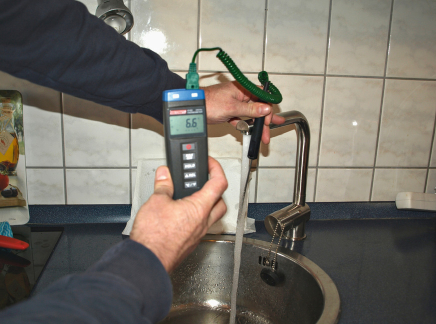 Die Startbedingung, also die Temperatur des Kaltwassers, wird gecheckt.