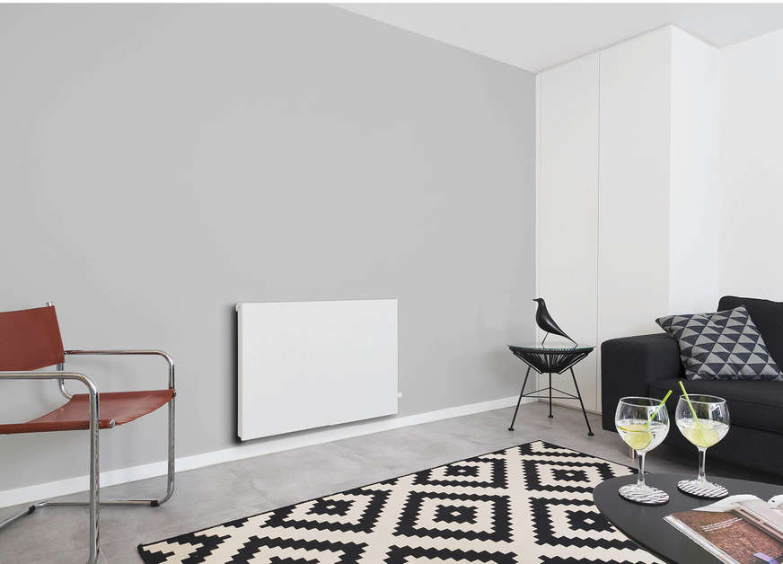 Wärmepumpenheizkörper ermöglichen in Kombination mit reversiblen ­Wärmepumpen eine stille Kühlung sowie eine höhere Wärmeabgabe in der ­Heizperiode.