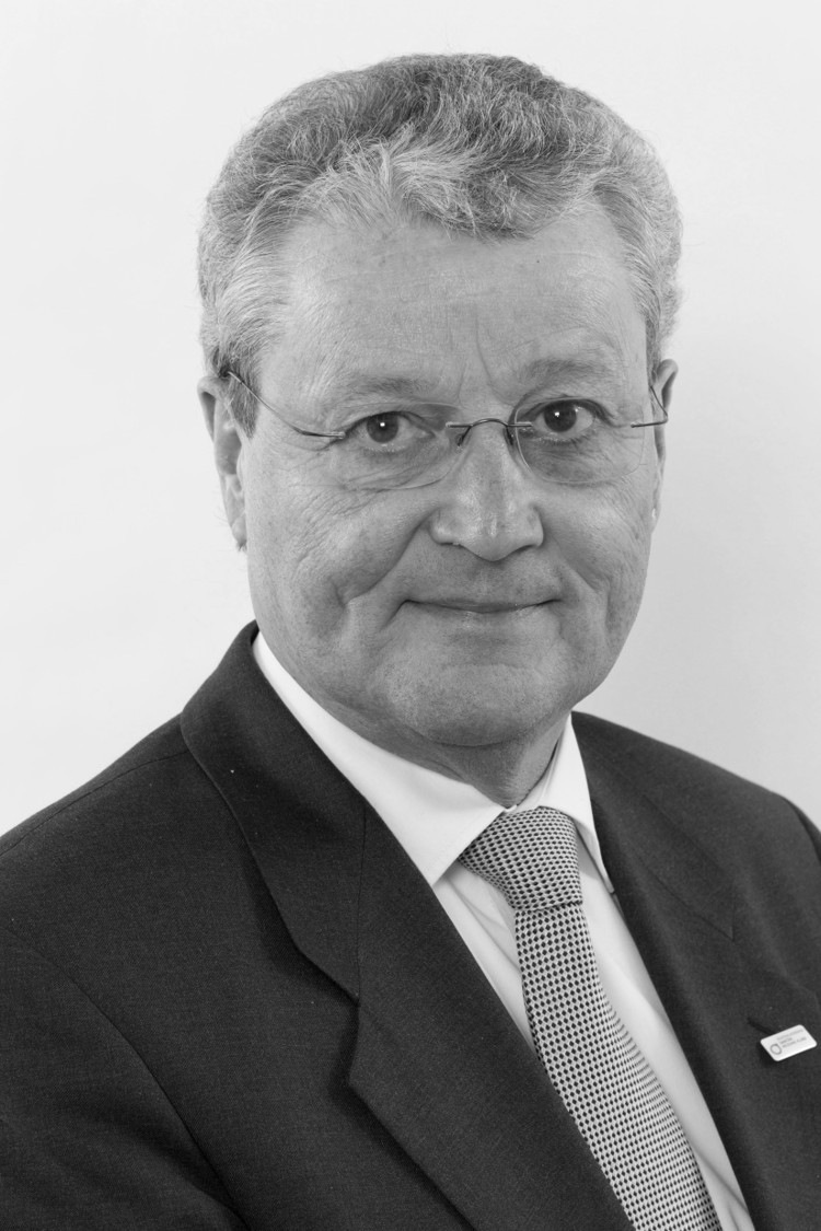 Manfred Stather, Präsident a. D. und Ehrenpräsident ZVSHK.