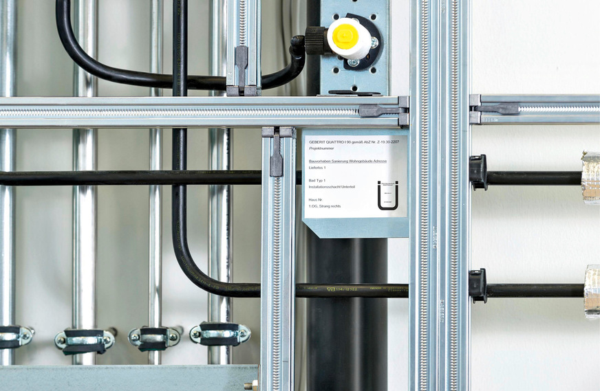 Für Bauprodukte, die nicht die CE-Kennzeichnung nach der Bauproduktenverordnung tragen, müssen Hersteller die Übereinstimmung mit den technischen Baubestimmungen durch eine Übereinstimmungserklärung nachweisen. Dies erfolgt durch die Kennzeichnung mit dem Übereinstimmungszeichen (Ü-Zeichen).