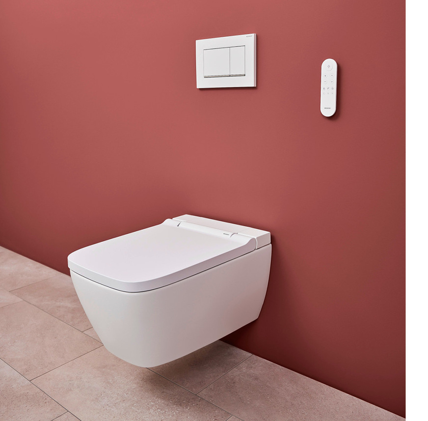 Eckige WC-Keramiken passen zu modernen Badeinrichtungskonzepten. Auch Dusch-WCs gibt﻿ es in diesem Design.