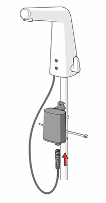 Ein Akku kann unter dem Waschtisch platziert werden. Optional lässt sich die Armatur auch über ein Netzgerät betreiben - © Bild: Hansa Armaturen GmbH
