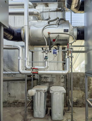 Im Gartenbau zählt jedes Grad: Der TurbuFlexS-ThermTube von Schräder verbessert bei Swen Rankers die Heizungseffizienz um 4 bis 5 %.