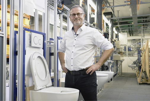  Der Job im Spüllabor macht Rolf Kuster offensichtlich Spaß und die Ergebnisse können sich wirklich sehen lassen