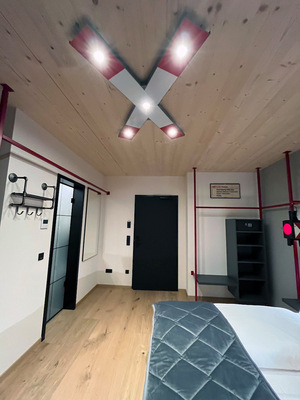 Die stilvoll eingerichteten Hotelzimmer werden von der Fußbodenheizung Uponor Klett mit Wärme versorgt. - © Matthäus Burkhart
