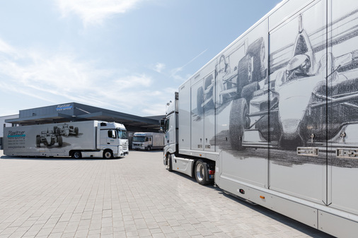 In der Service Werkstatt der Planitzer trans-sporting GmbH werden die firmeneigenen LKW gewartet, repariert und umgebaut.