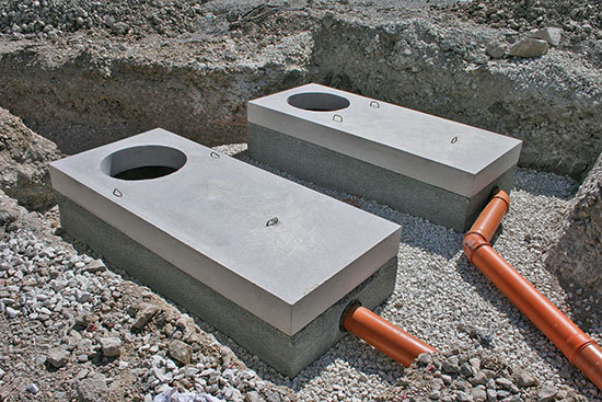 Sickerkammern in dieser Form bestehen meistens aus Beton und sind auch zum 
nachträglichen Einbau in oberflächennahe Bodenschichten geeignet.
(Bild: Mall)