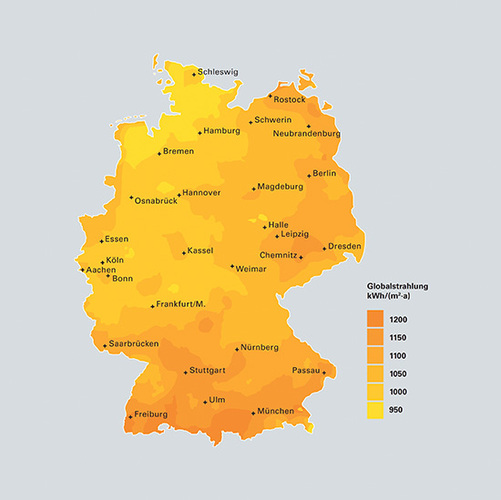 Was in Deutschland jährlich pro Quadratmeter an Sonnenenergie geliefert 
wird, zeigt diese Karte (Bild: Viessmann)