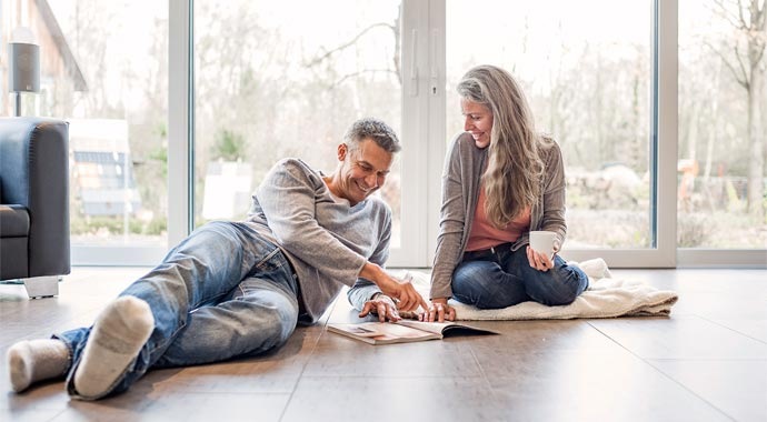 WohligeWärme dank Fußbodenheizung - © Bild:VdZ / www.intelligent-heizen.de  
