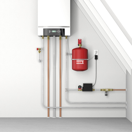 Mittels Sensor kann der Druck einer Heizungsanlage kontinuierlich überwacht werden. Bei Bedarf kann auch nachgespeist werden