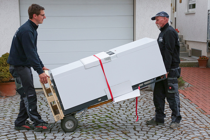 Ab 2026 wird die Einbindung erneuerbarer Energien voraussichtlich zur Pflicht, wenn eine neue Ölheizung eingebaut werden soll