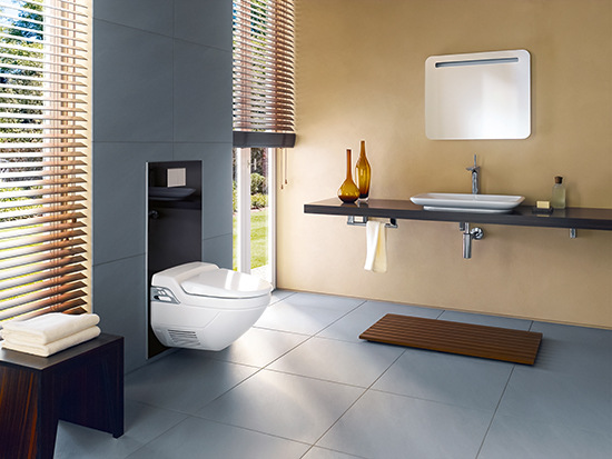 Ein Dusch-WC von Geberit verbirgt die Technik und die Schutzmechanismen für das Trinkwassersystem