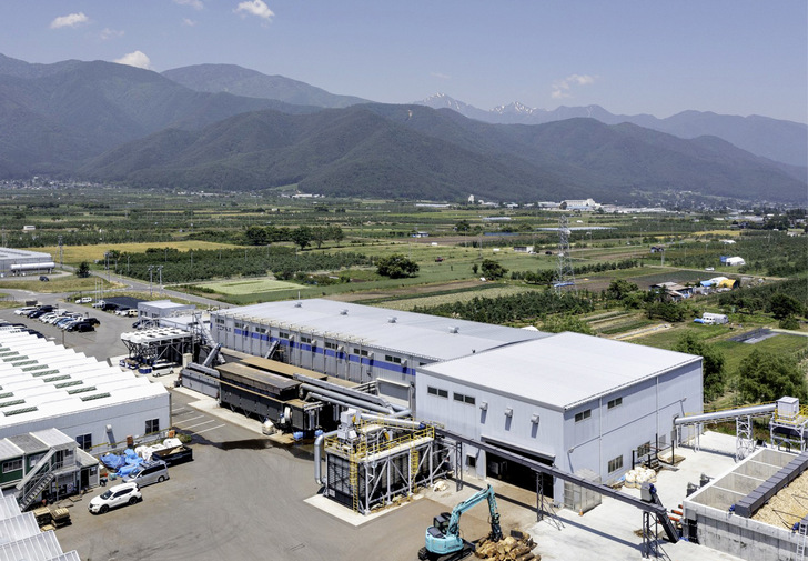 Außenansicht des Biomasse-­Energiezentrums ­Azumino. Quelle: Spanner Re² GmbH