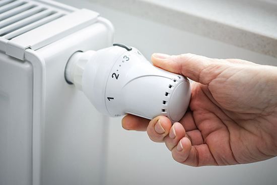 Wissenswertes über die anspruchslosen Helferlein, genannt Thermostatventile - © Bild: AlexRaths / thinkstock
