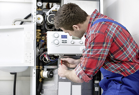 Die ­erledigten Arbeiten und die Daten für die Rechnungsstellung müssen dokumentiert werden. Eine App mit einer Checkliste würde das sicherlich erleichtern. Aber wer programmiert so etwas?