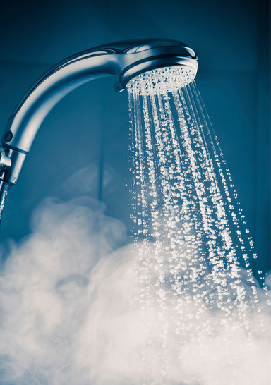 Ohne einen regelmäßigen und vollständigen 
Wasserwechsel über alle Entnahmestellen ist die 
Trinkwassergüte in Gebäuden gefährdet