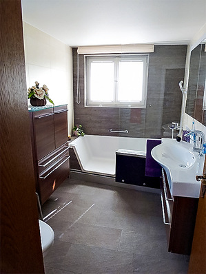 Das neue Bad in seniorengerechter Ausstattung