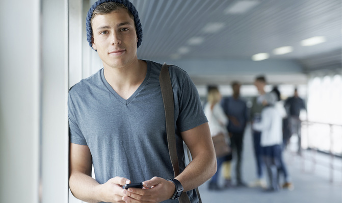 Ist Berufsschulzeit gleichzusetzen mit Arbeitszeit?