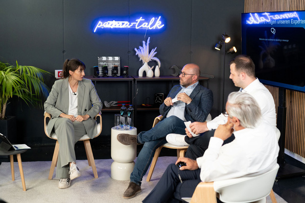 Die dritte Folge des interaktiven Online-Talkshow-Formats „perma-talk“ widmet sich dem Gebäu-demodernisierungsgesetz (GModG). Zur Einordnung des neuen Gesetzes und einem offenen Mei-nungsaustausch werden renommierte Experten aus der Branche erwartet.