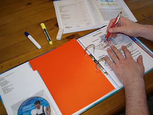 Nicht immer beliebt aber unumgänglich und gerade für den Azubi wichtig: die 
Führung des Berichtsheftes
