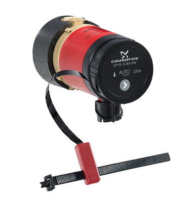 Trinkwarmwasser-Zirkulationspumpen mit AutoAdapt-Technologie passen sich 
selbstlernend an das tatsächliche Nutzungsverhalten an und minimieren so den 
Energieaufwand für den Betrieb der Pumpe und das Erwärmen des Brauchwassers 
(Bild: Grundfos)
